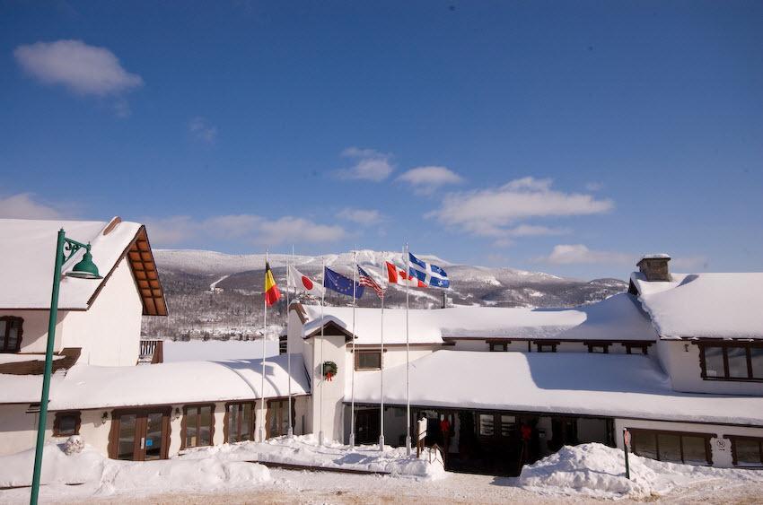 מונט טרמבלאנט Hotel Du Lac מראה חיצוני תמונה